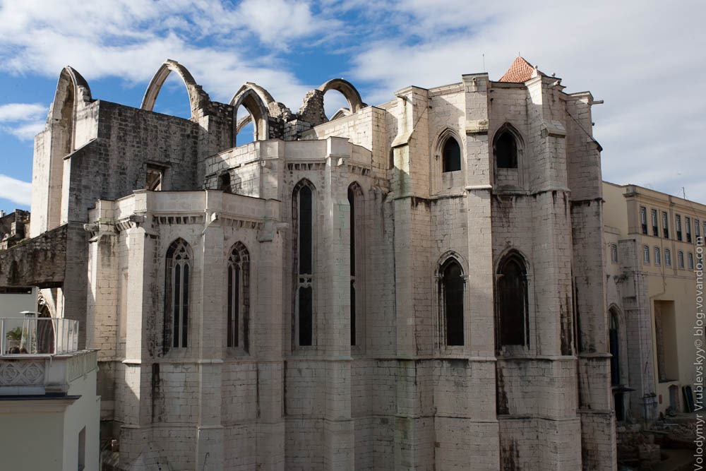 монастырь кармелитов лиссабон 14 век