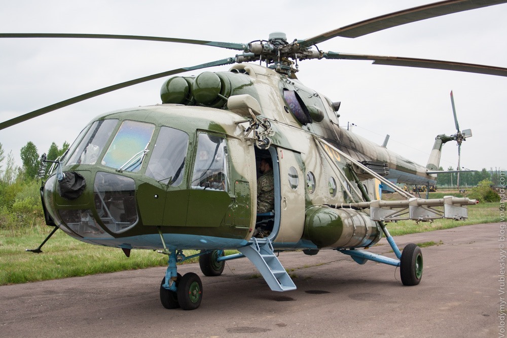 Вертоліт Ми-8
