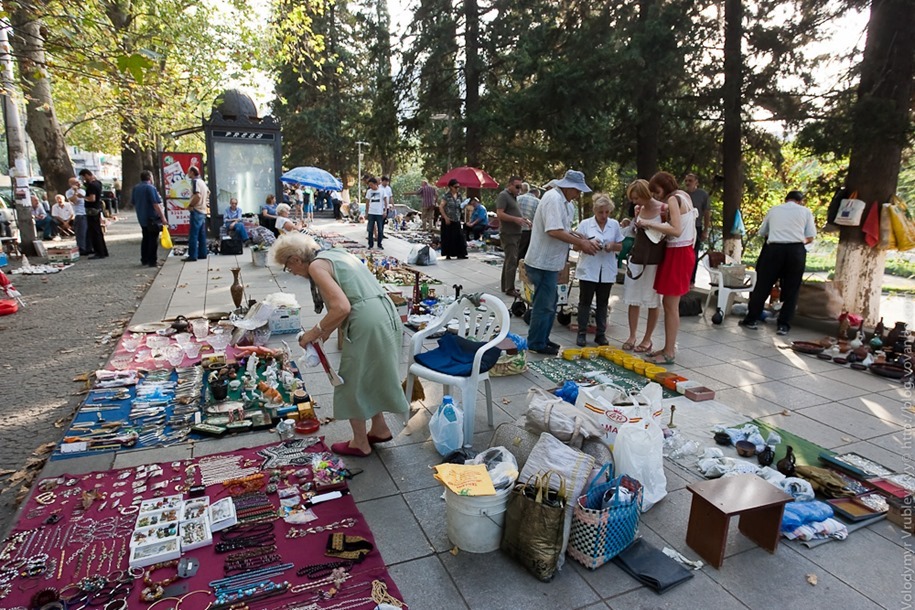 Блошиний ринок в Тбілісі